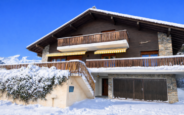Chalet 9 pièces - image - 3