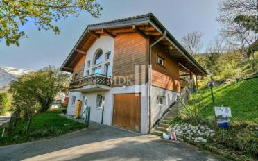 Chalet 4.5 pièces - image - 1