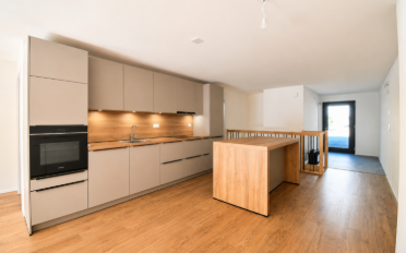 Apartment 4 rooms - image - 4