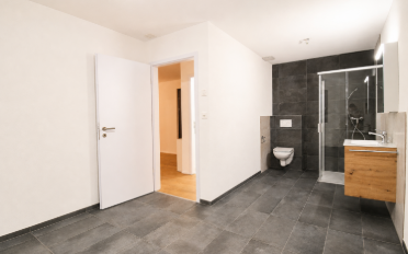 Apartment 4 rooms - image - 11