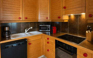 Furnished flat 4.5 rooms - image - 10