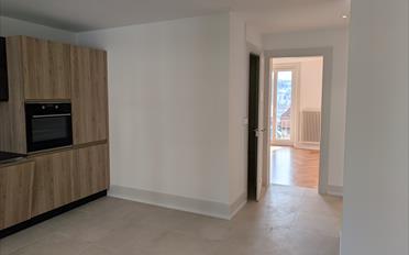 Dachwohnung 4 Zimmer - image - 3