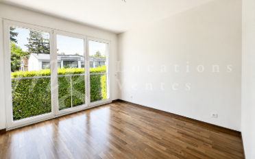Single house 8 rooms - image - 12
