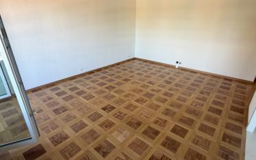 Apartment 4 rooms - image - 4