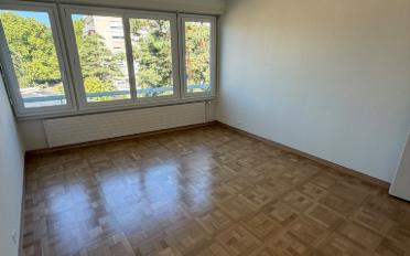 Apartment 4 rooms - image - 9