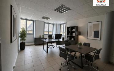 Office 3.5 rooms - image - 1