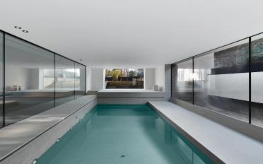 Maison 10.5 pièces - image - 1