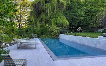 Single house 12 rooms - image - 1