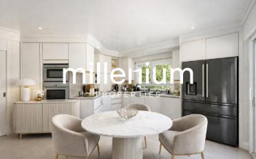 Maison 8 pièces - image - 2