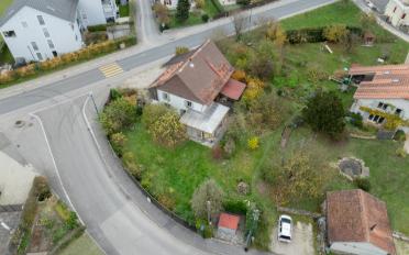 Einfamilienhaus 4.5 Zimmer - image - 1