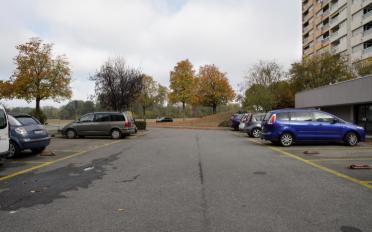 offener Parkplatz ein Zimmer - image - 2