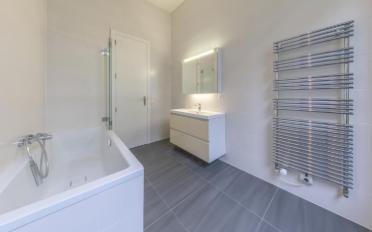 Apartment 6 rooms - image - 9
