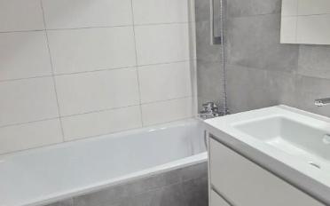 Apartment 2.5 rooms - image - 9