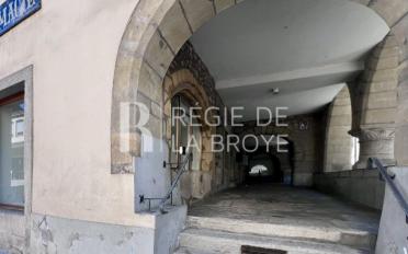 Commercial - image - 4