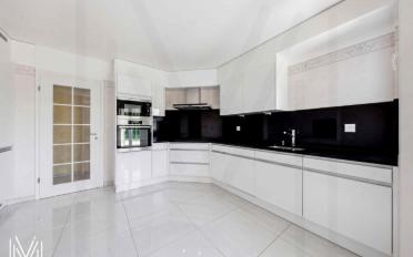 Einfamilienhaus 6.5 Zimmer - image - 3