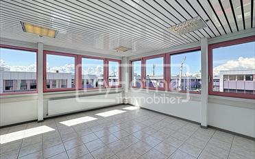 Shop - image - 1