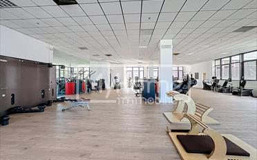 Shop - image - 2