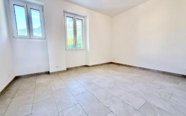 Residential building 7 rooms - image - 3