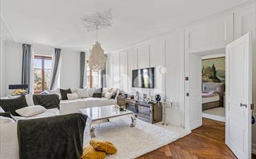 Maison 10 pièces - image - 2