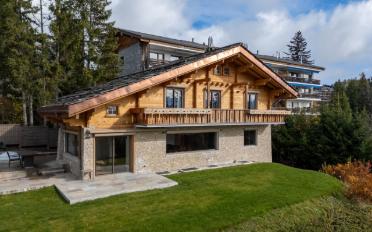 Chalet 8.5 pièces - image - 1