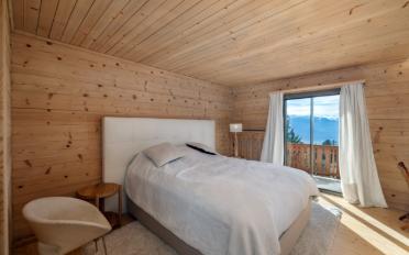Chalet 8.5 pièces - image - 4