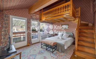 Attic flat 6.5 rooms - image - 7