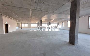 Office - image - 3
