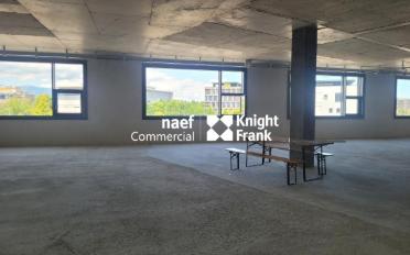 Office - image - 4