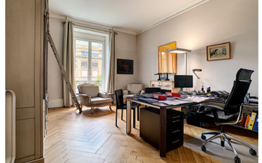 Office - image - 2