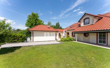 Villa 8.5 rooms - image - 12