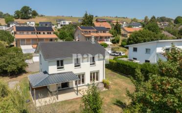 Villa 5.5 Zimmer - image - 1