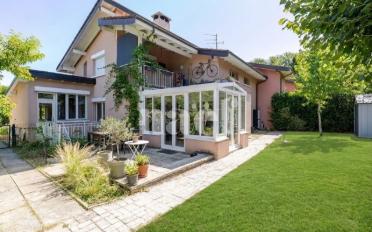 Bifamiliar house 9 rooms - image - 1