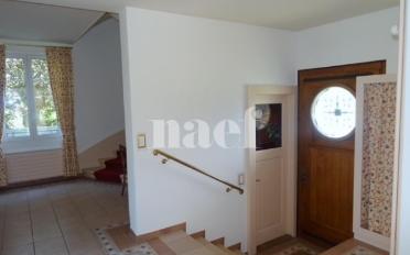 Villa - image - 1