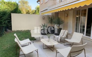 Villa 6.5 Zimmer - image - 1