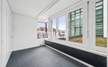Bureau - image - 10
