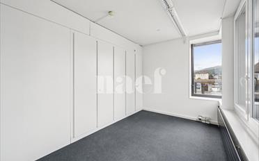 Bureau - image - 11