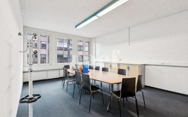 Bureau 11 pièces - image - 1