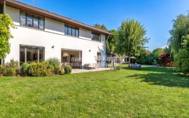Villa 12 pièces - image - 9