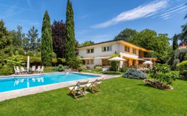 Villa 8 rooms - image - 1