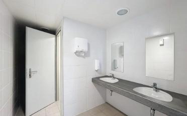 Office - image - 8