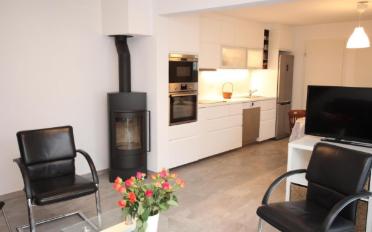 Furnished flat 4 rooms - image - 3