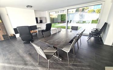 Villa 8.5 Zimmer - image - 8