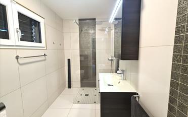 Villa 8.5 Zimmer - image - 7