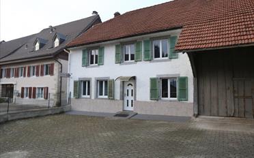 Einfamilienhaus 8 Zimmer - image - 1