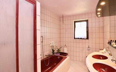 Villa 7 pièces - image - 9