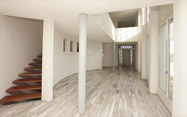 Villa 9 pièces - image - 8