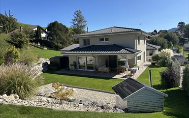 Villa 7.5 pièces - image - 1