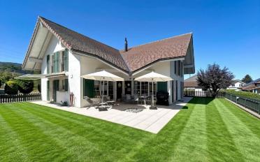 Villa 6.5 pièces - image - 1
