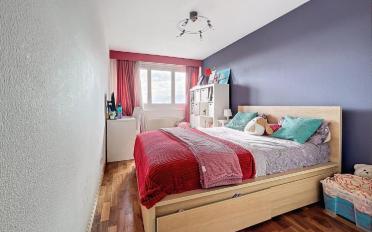 Apartment 4.5 rooms - image - 8