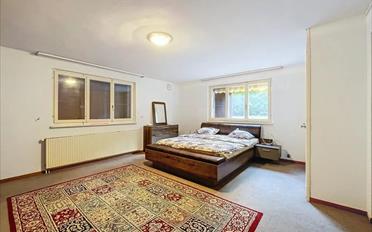 Villa 9 pièces - image - 9